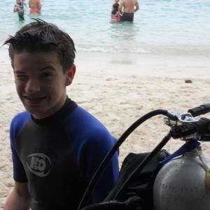 Meet your Posher, Cameron